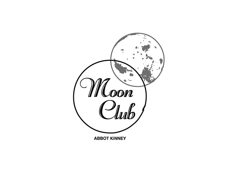 Moon clubロゴのデザイン事例